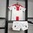 Camiseta Georgia I Euro 2024 conjunto infantil blanco - Camiseta - Georgia - Euro 2024 - Conjunto infantil - Blanco - Fútbol - Equipamiento deportivo - Niños - Estilo.