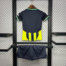 Camiseta Manchester City II 24/25 conjunto infantil amarillo negro - Camiseta - Manchester City - 24/25 - Conjunto infantil - Amarillo - Negro - Fútbol - Equipamiento deportivo - Niños - Estilo.