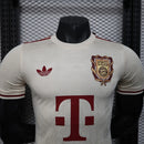 JERSEY BAYERN MUNICH 125TH CUMPLEAÑOS WHITE VERSION PLAYER 25/26 MEN