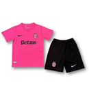 SPORTING LISBOA OCTUBRE PINK KIT FOR KIDS 24/25