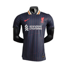 LIVERPOOL EDICIÓN ESPECIAL FIRST VERSION PLAYER 24/25 MEN