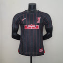 LIVERPOOL EDICIÓN ESPECIAL FIRST VERSION PLAYER 23/24 MEN